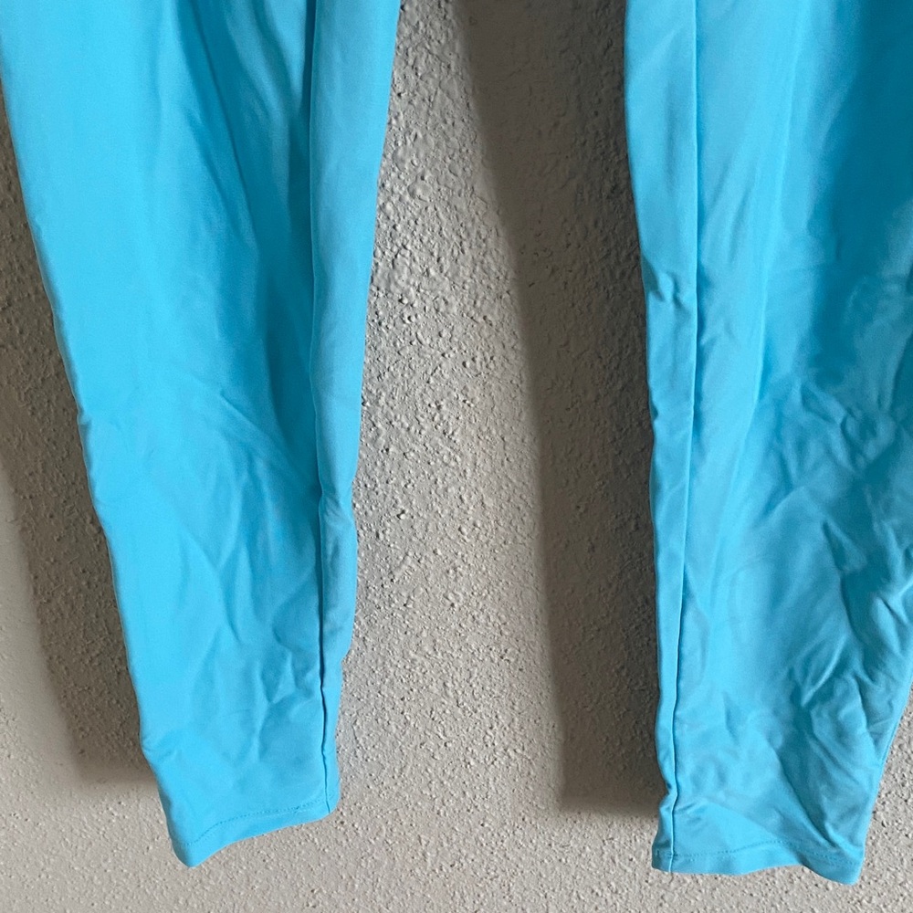 Seamless Blue Slimming Tank Unitard - Picture 5 of 6